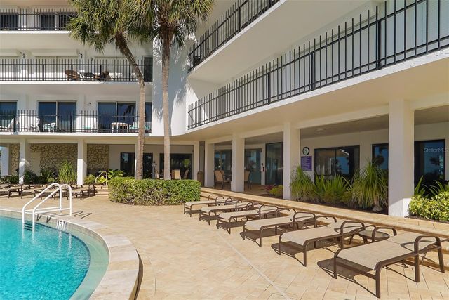 1 BENJAMIN FRANKLIN DRIVE 93, Sarasota, FL 34236