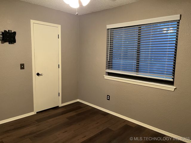 12106 E 89th Street North, Owasso, OK 74055