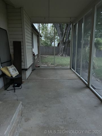 12106 E 89th Street North, Owasso, OK 74055