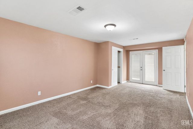 1729 Melody Lane, Bakersfield, CA 93308