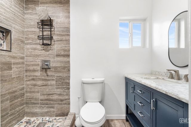 1729 Melody Lane, Bakersfield, CA 93308