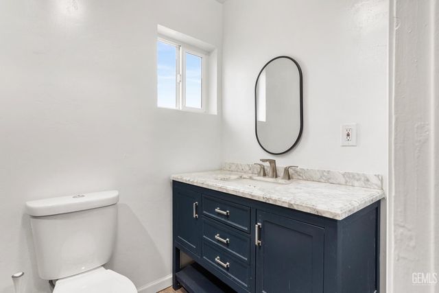 1729 Melody Lane, Bakersfield, CA 93308