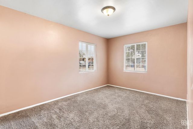 1729 Melody Lane, Bakersfield, CA 93308