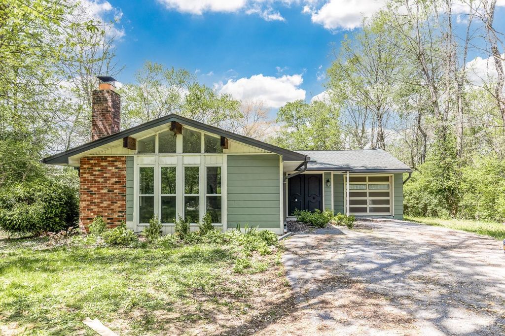 3975 Mt Carmel Road, Anderson Twp, OH 45244