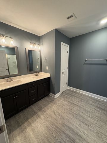 132 Schroer Rd, Clarksville, TN 37042