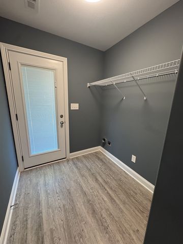 132 Schroer Rd, Clarksville, TN 37042