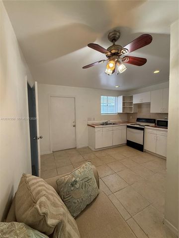 14770 SW 60th St, Miami, FL 33193