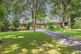 24 Twin Springs Lane, Ladue, MO 63124