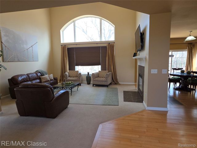 14215 Red Oak Drive, Van Buren Charter Township, MI 48111