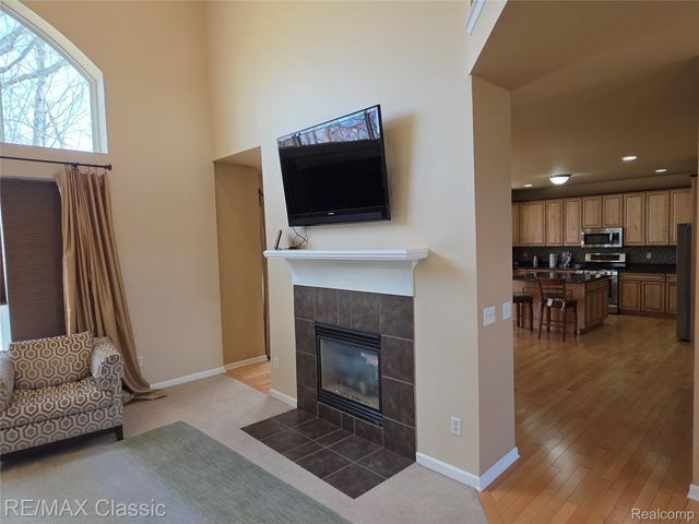 14215 Red Oak Drive, Van Buren Charter Township, MI 48111