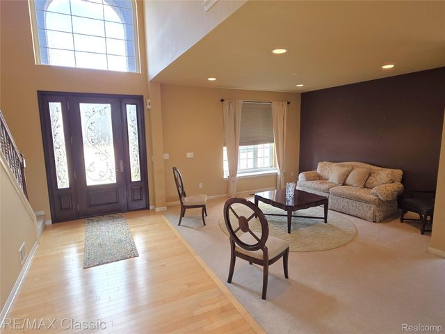 14215 Red Oak Drive, Van Buren Charter Township, MI 48111