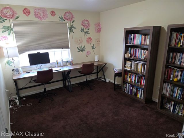 14215 Red Oak Drive, Van Buren Charter Township, MI 48111