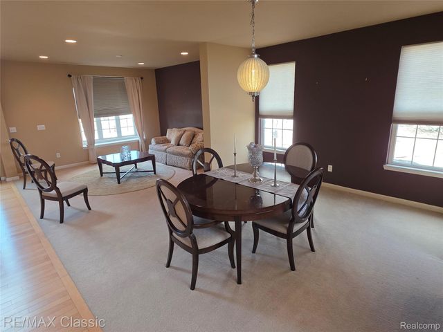 14215 Red Oak Drive, Van Buren Charter Township, MI 48111