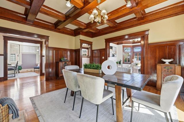 809 E 5th Avenue, San Mateo, CA 94402