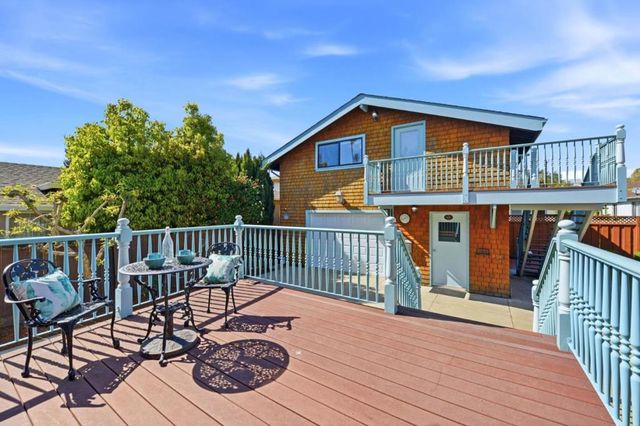 809 E 5th Avenue, San Mateo, CA 94402