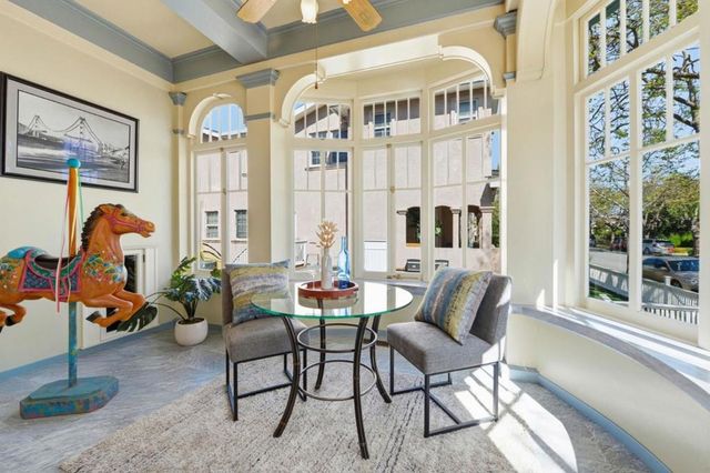 809 E 5th Avenue, San Mateo, CA 94402