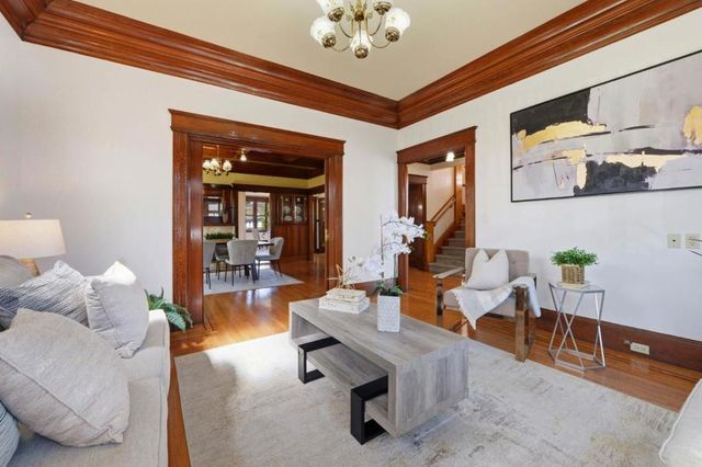 809 E 5th Avenue, San Mateo, CA 94402