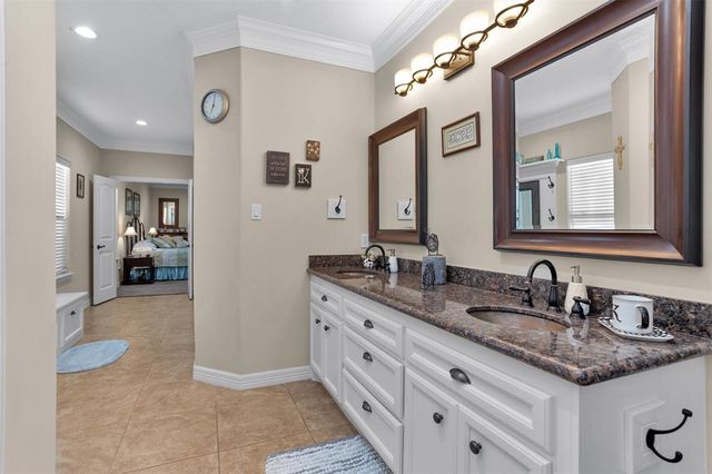 11426 Willis Waukegan Road, Conroe, TX 77303