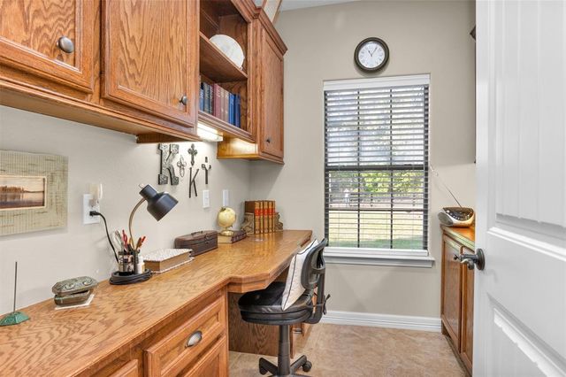 11426 Willis Waukegan Road, Conroe, TX 77303