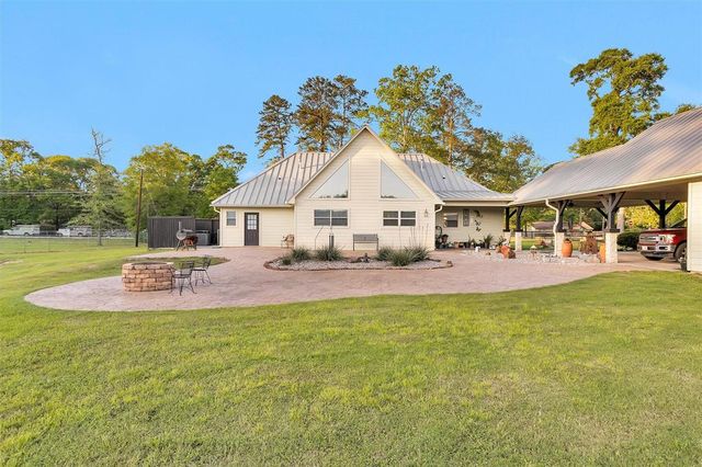 11426 Willis Waukegan Road, Conroe, TX 77303