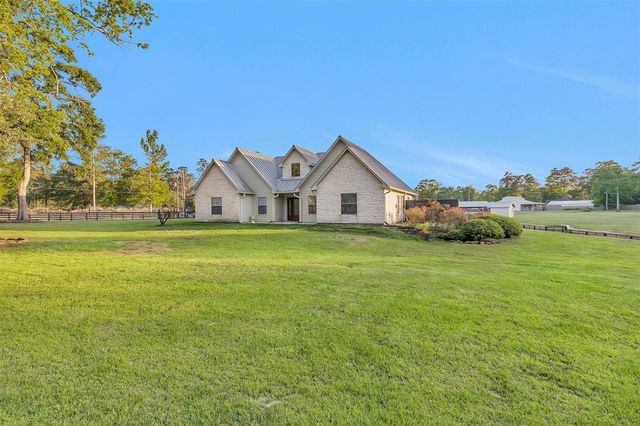11426 Willis Waukegan Road, Conroe, TX 77303