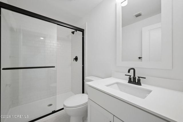 22 Tee Place, Neptune Township, NJ 07753