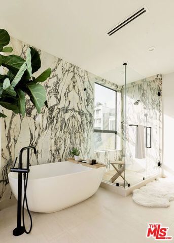 9064 Harland Avenue, West Hollywood, CA 90069