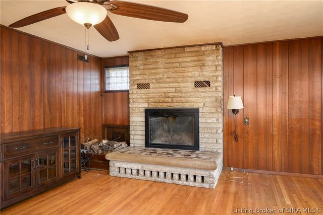 3708 Holmans Lane, Jeffersonville, IN 47130