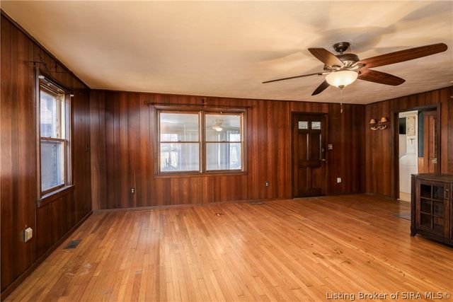 3708 Holmans Lane, Jeffersonville, IN 47130