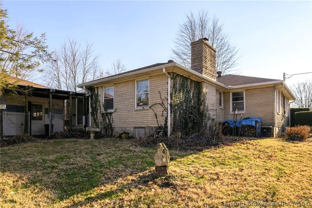 3708 Holmans Lane, Jeffersonville, IN 47130