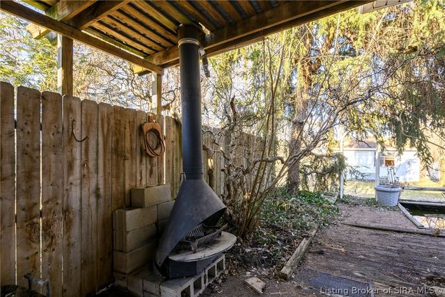 3708 Holmans Lane, Jeffersonville, IN 47130