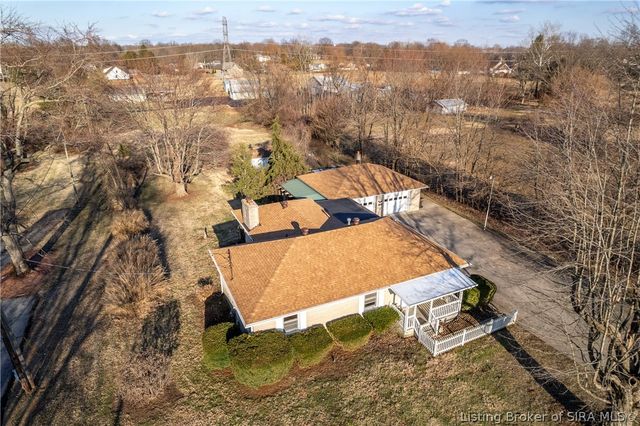 3708 Holmans Lane, Jeffersonville, IN 47130