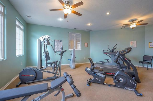 11751 S Roundtree Street 102, Olathe, KS 66061