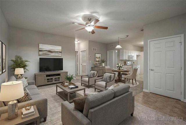 11751 S Roundtree Street 102, Olathe, KS 66061