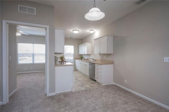 11751 S Roundtree Street 102, Olathe, KS 66061