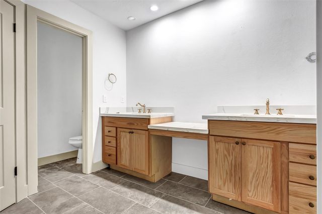 10115 Kirkbluff Drive, Houston, TX 77089