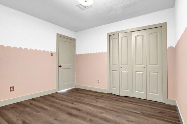 10115 Kirkbluff Drive, Houston, TX 77089