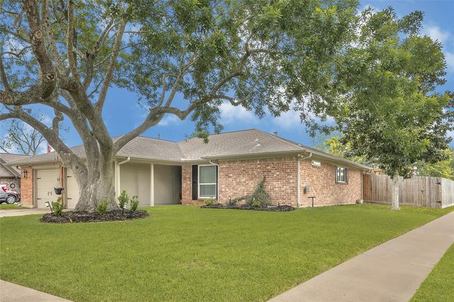 10115 Kirkbluff Drive, Houston, TX 77089