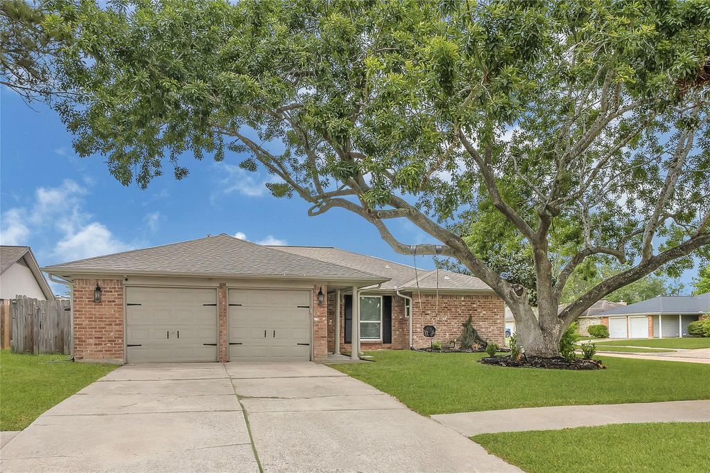10115 Kirkbluff Drive, Houston, TX 77089