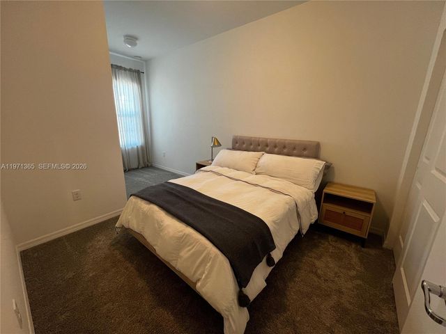 6140 Planta Ln 6140, Green Acres, FL 33415