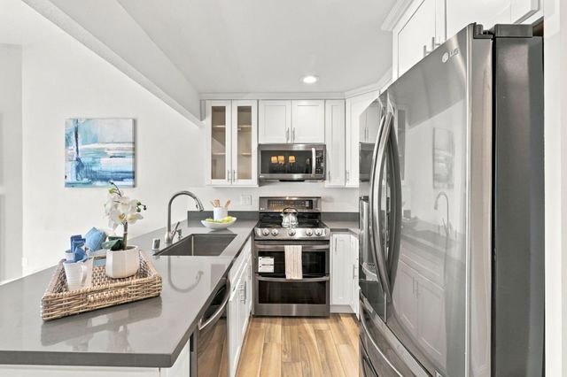 3597 S Bascom Avenue 43, Campbell, CA 95008