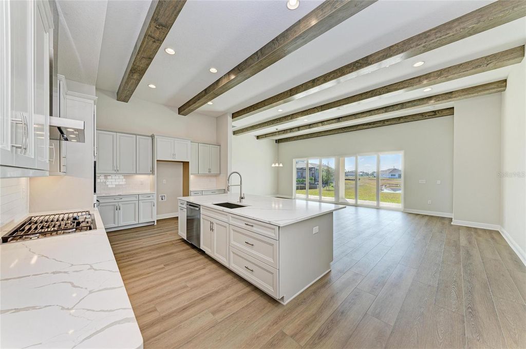 Image 14 of property listing at 10307 ASHAWAY DRIVE, Parrish, FL 34219