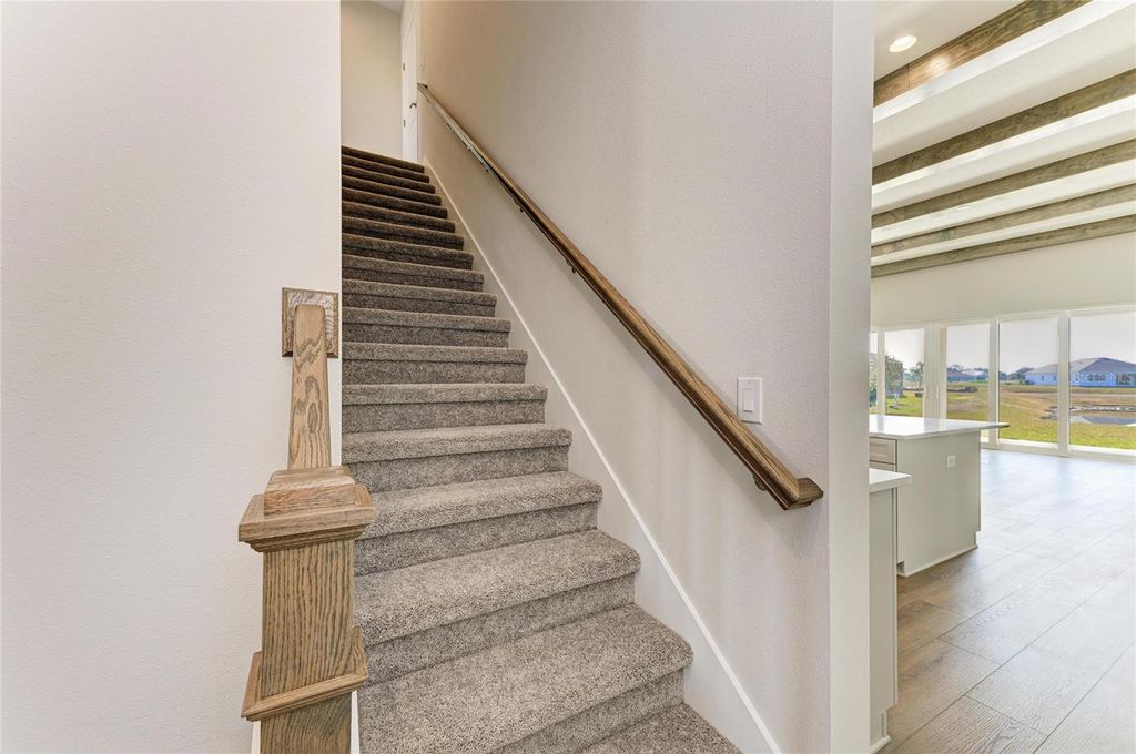 Image 19 of property listing at 10307 ASHAWAY DRIVE, Parrish, FL 34219