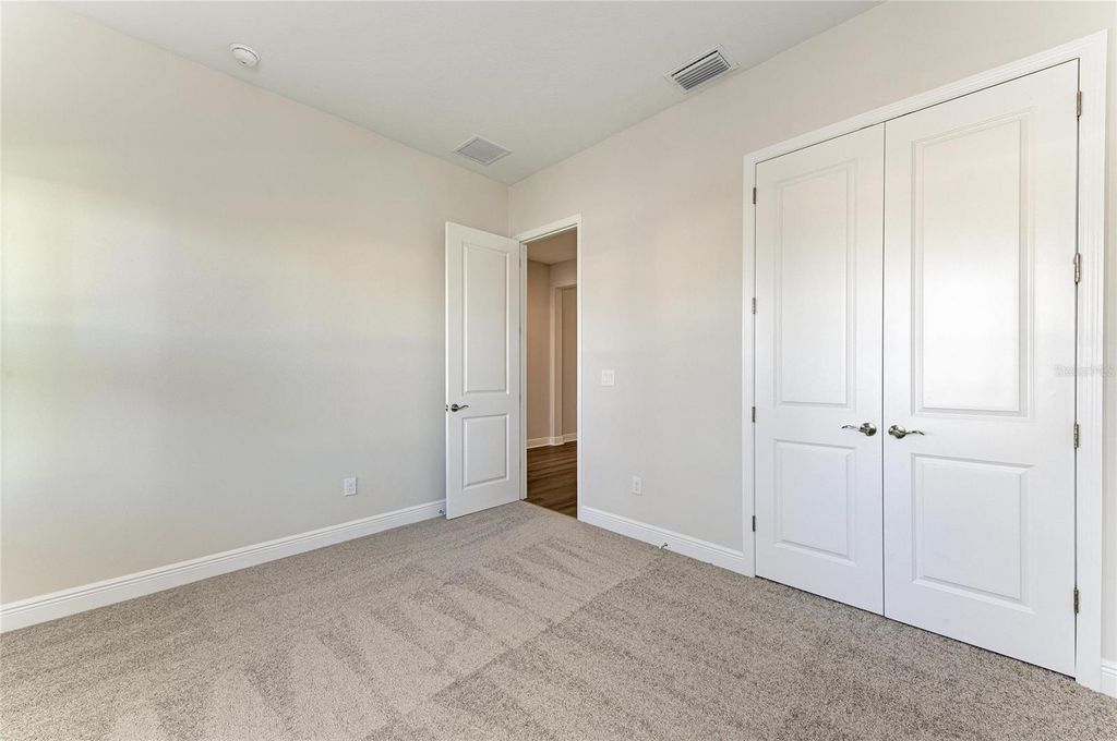 Image 21 of property listing at 10307 ASHAWAY DRIVE, Parrish, FL 34219