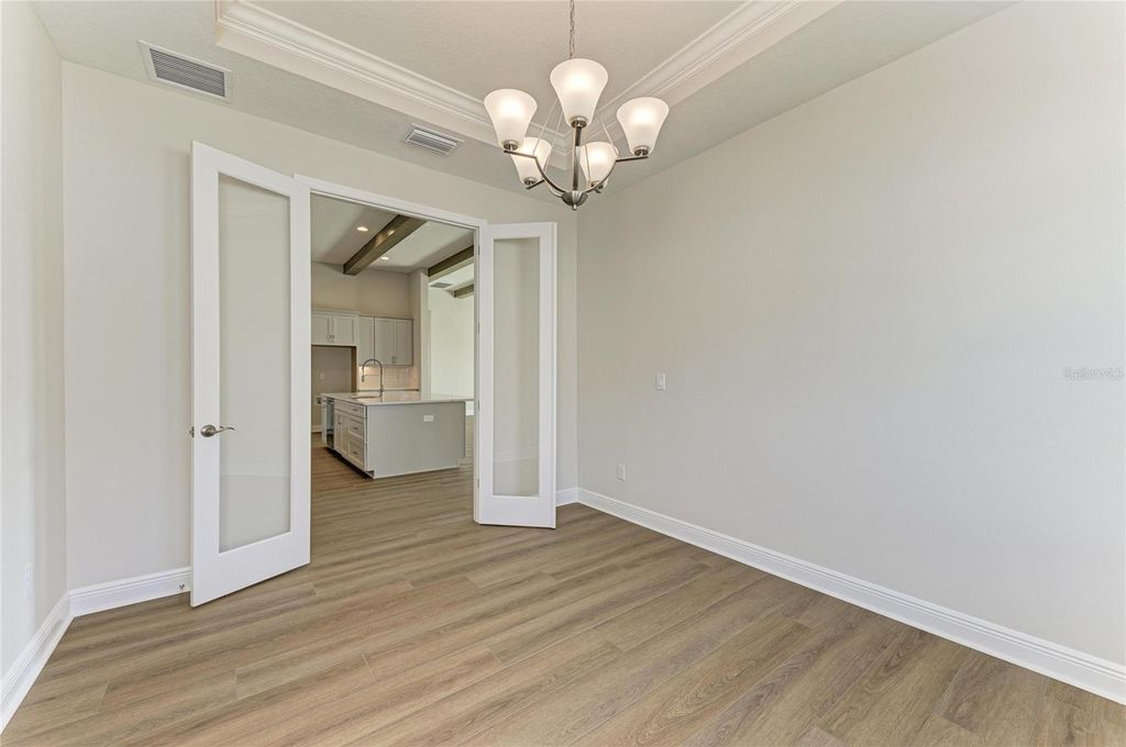 Image 34 of property listing at 10307 ASHAWAY DRIVE, Parrish, FL 34219