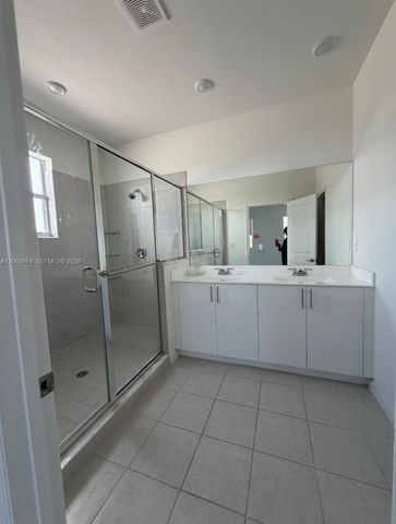 16144 SW 148th Place, Miami, FL 33187