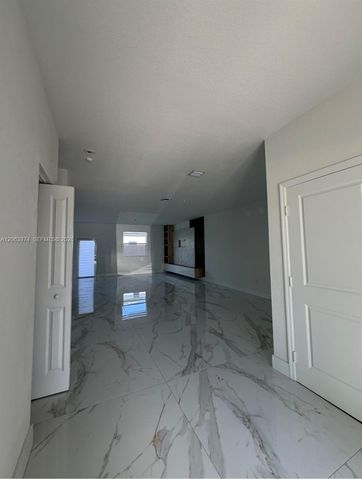16144 SW 148th Place, Miami, FL 33187