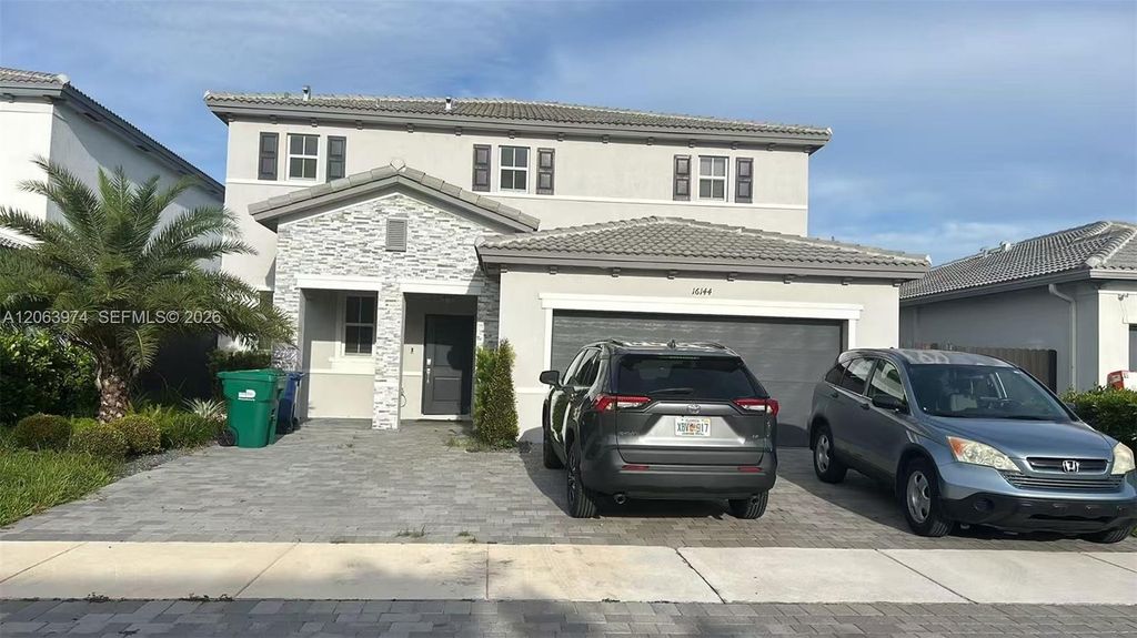 16144 SW 148th Place, Miami, FL 33187