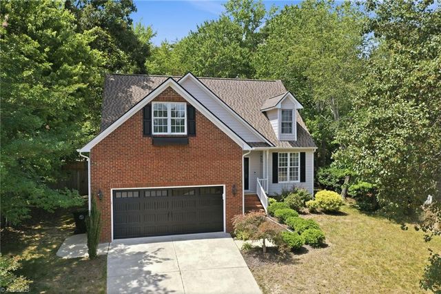 425 Turnberry Drive, Mebane, NC 27302