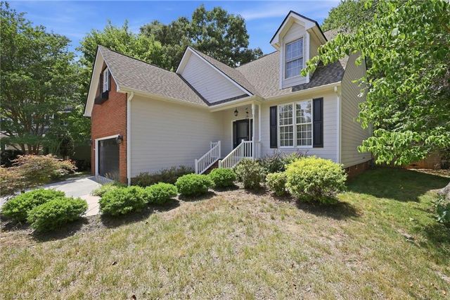 425 Turnberry Drive, Mebane, NC 27302